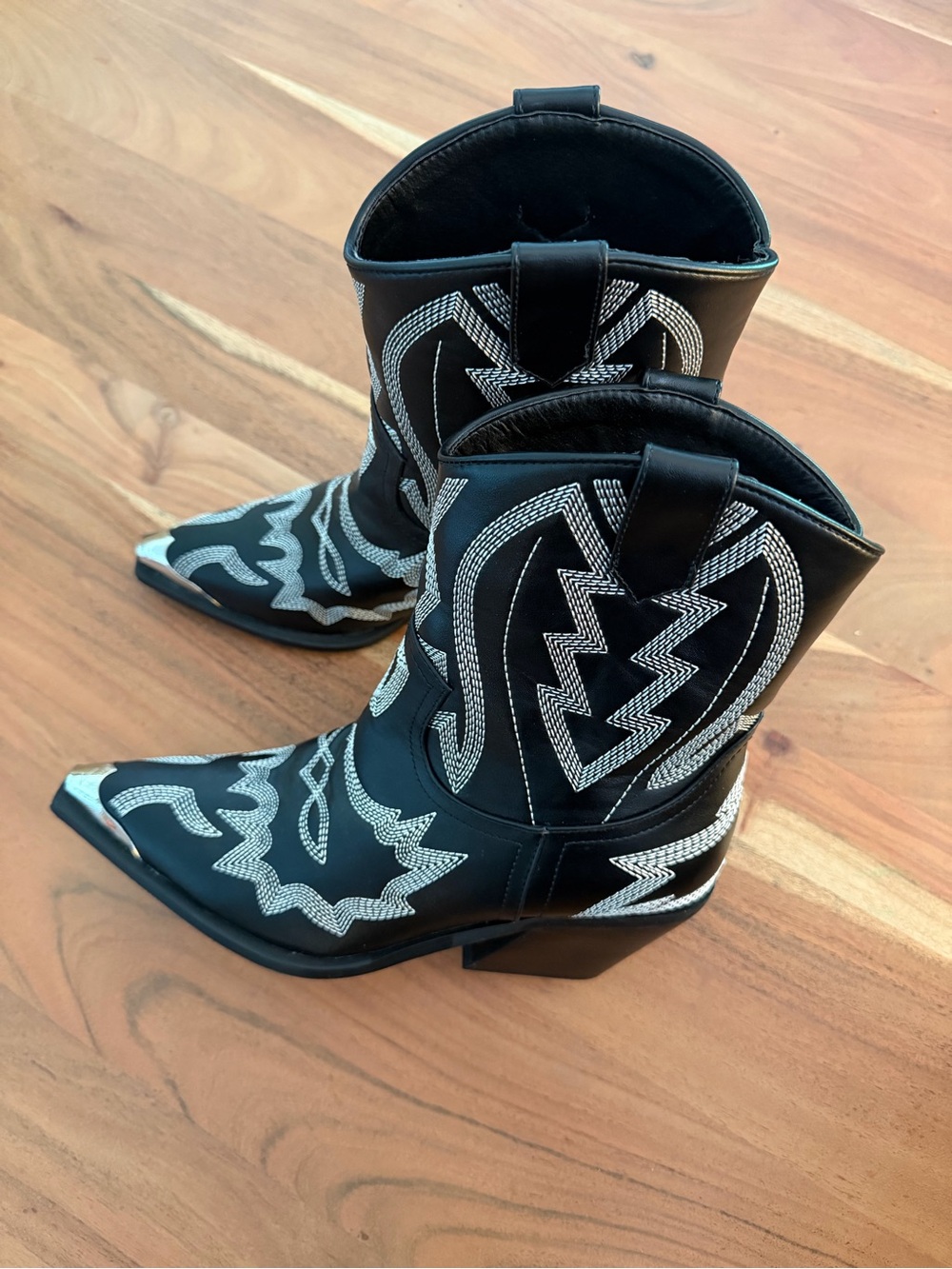 Billini Black Western Ankle Boots with Silver Stitching -NWOT
